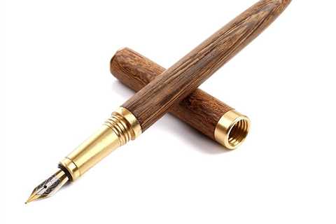 Reasons to Write With Wood Fountain Pens