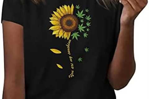 Women Sunflower Shirts Trendy Elegant Tshirt Floral Print Crewneck Short Sleeve Summer Graphic Tee..