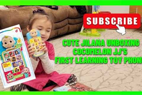 🌟AMAZING CUTE LITTLE GIRL OPENING GIFTS