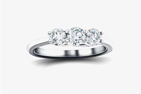 The Meaning Of Three-Stone Engagement Rings - Diamond Jewellery Information