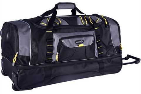 30 Black Rolling Duffel with Telescopic Handle