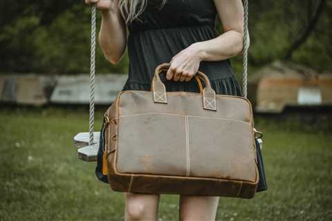 Crafting Elegance: Matching Leather Briefcases to Style and Occasions