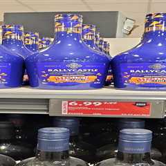 Aldi's New Honeycomb Booze Has Shoppers Going Wild (But Not Everyone's Loving It)