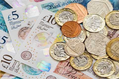 Cash boost finally landing for Universal Credit families - but there's a catch