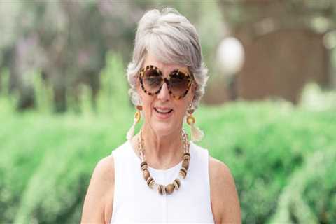 Exploring the Best Women's Boutiques for Petite and Tall Sizes in Southeast SC