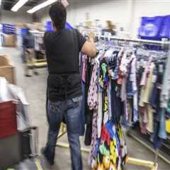 The Best Time to Shop for Apparel in King County, Washington