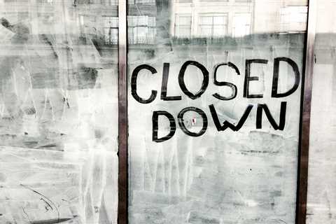 14 Stores Shutting Down Next Month - And Yeah, It's Probably Worse Than You Think