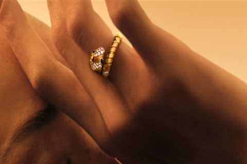 The Growing Trend of Pre-Owned Jewelry: An Expert's Perspective