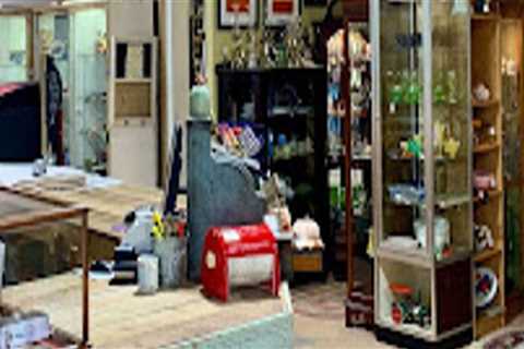 Uncovering the Hidden Gems of Antique Stores in Southwestern Missouri