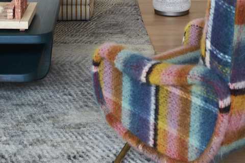 How Modern Chair Design Adapts to Small Urban Living Spaces