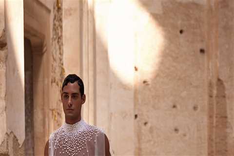 Building a Boutique Brand With Custom T-Shirts Inspired by a Bridal Atelier